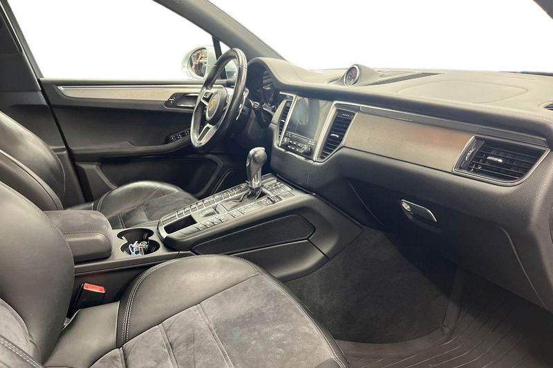 Porsche Macan bild 15