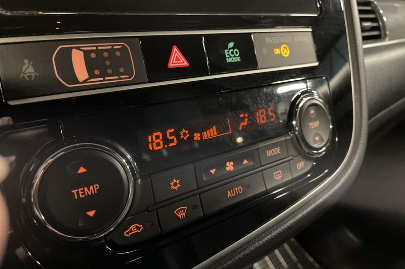 Mitsubishi Outlander bild 19