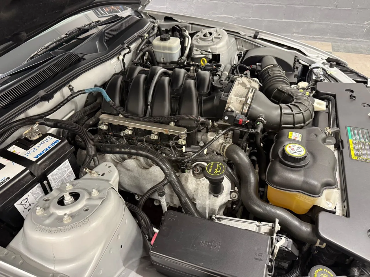 Vehicle image 30