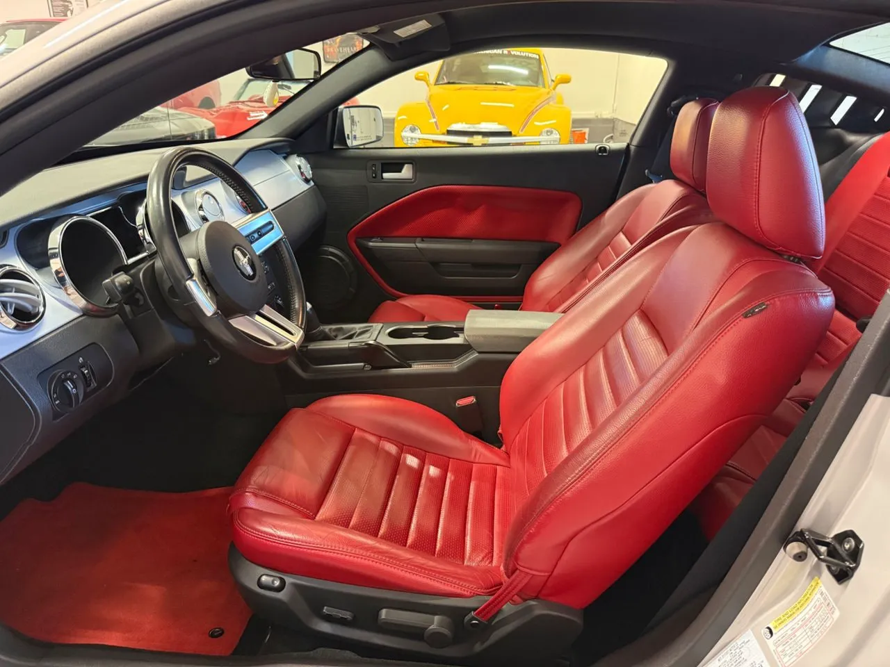 Vehicle image 21
