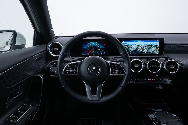Mercedes A180 bild 15