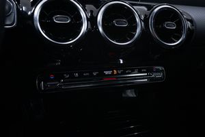 Mercedes A180 bild 19