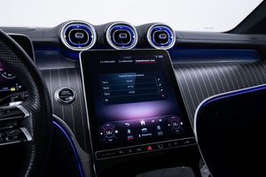 Mercedes GLC220 bild 30
