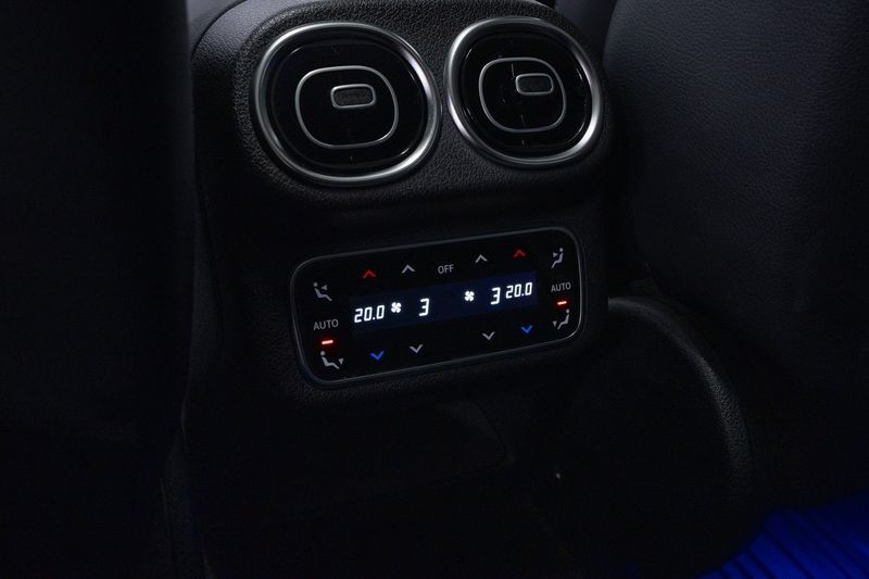 Mercedes GLC220 bild 15