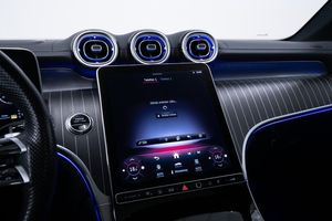 Mercedes GLC220 bild 27