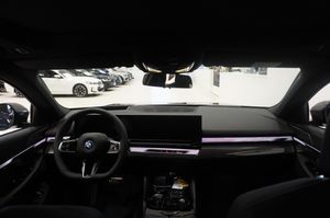 BMW 530 bild 15