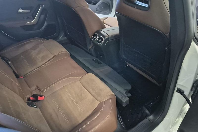 Mercedes CLA250 bild 33