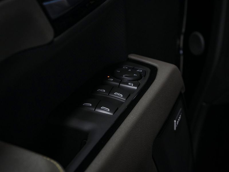 Chevrolet Silverado bild 19