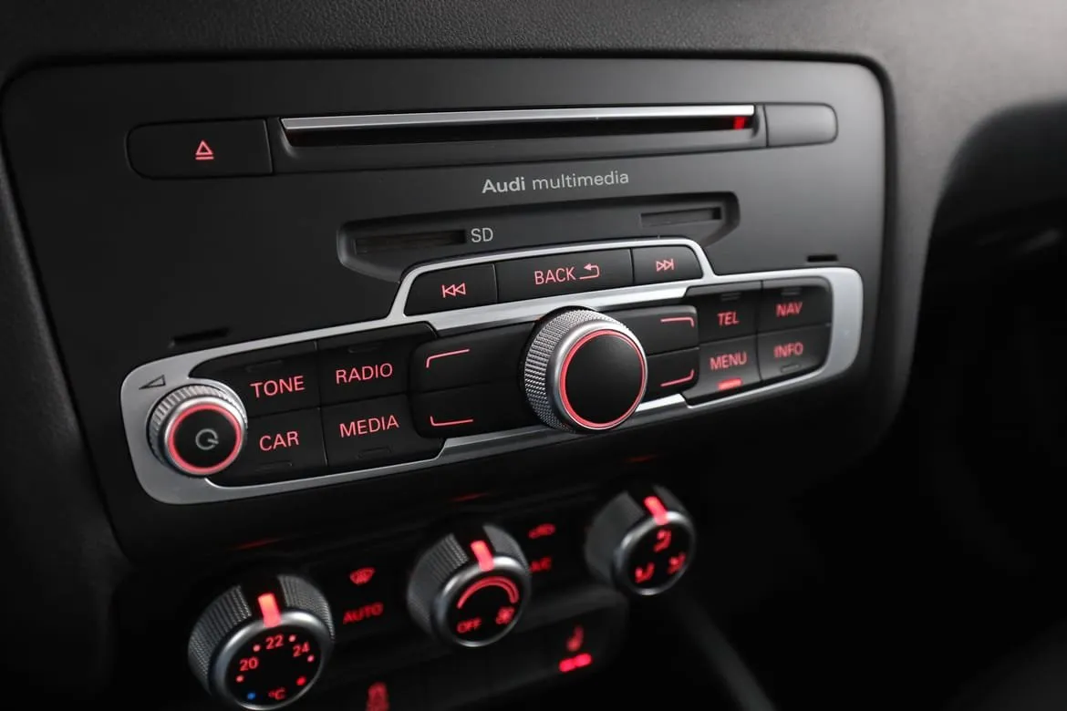 Vehicle image 22