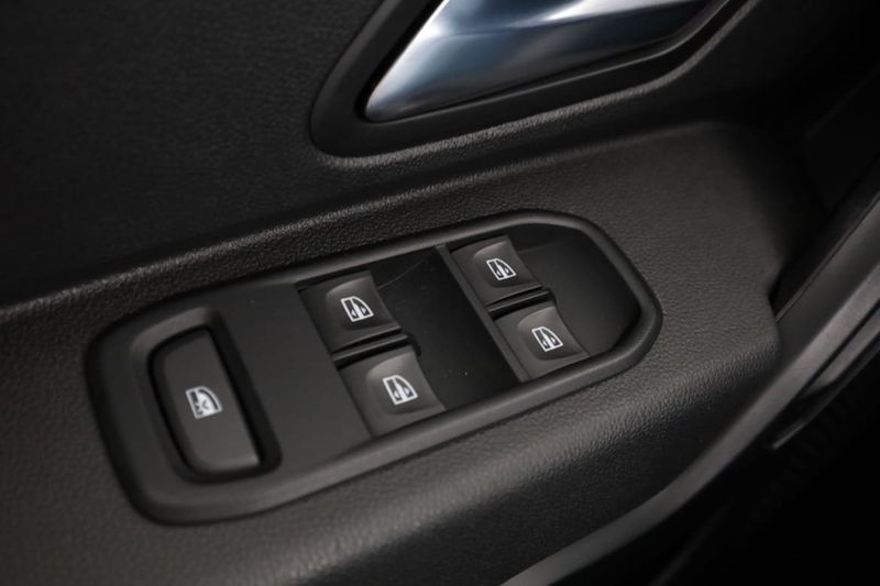 Dacia Duster bild 32