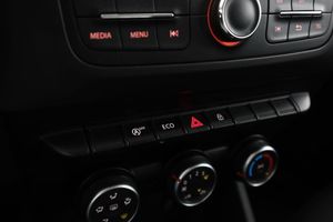 Dacia Duster bild 24