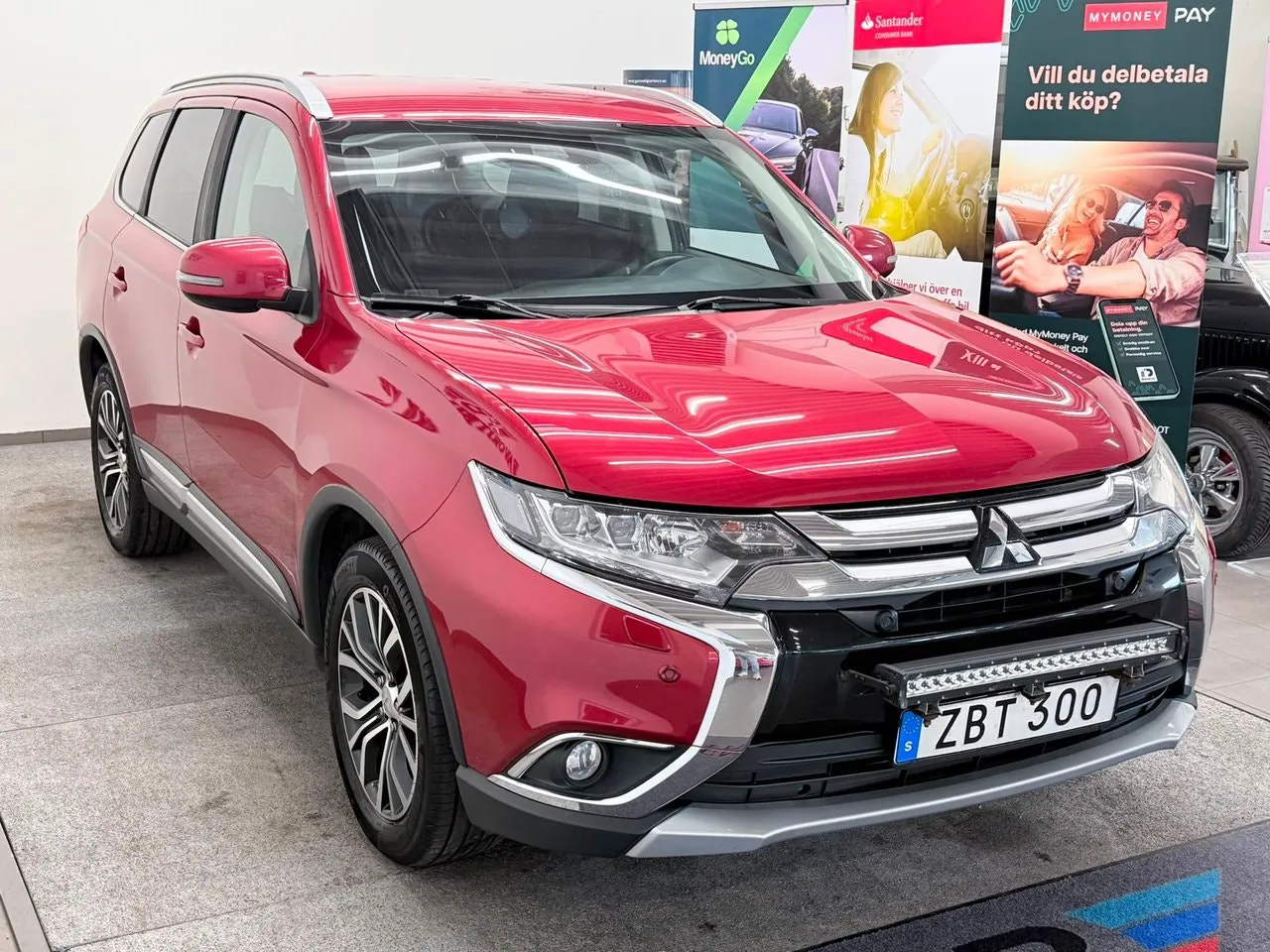 Vehicle image 2