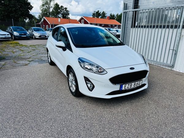 Ford Fiesta 1.0 100HK ECOBOOST 5-D TREND / CARPLAY / 5600Mil - 2020