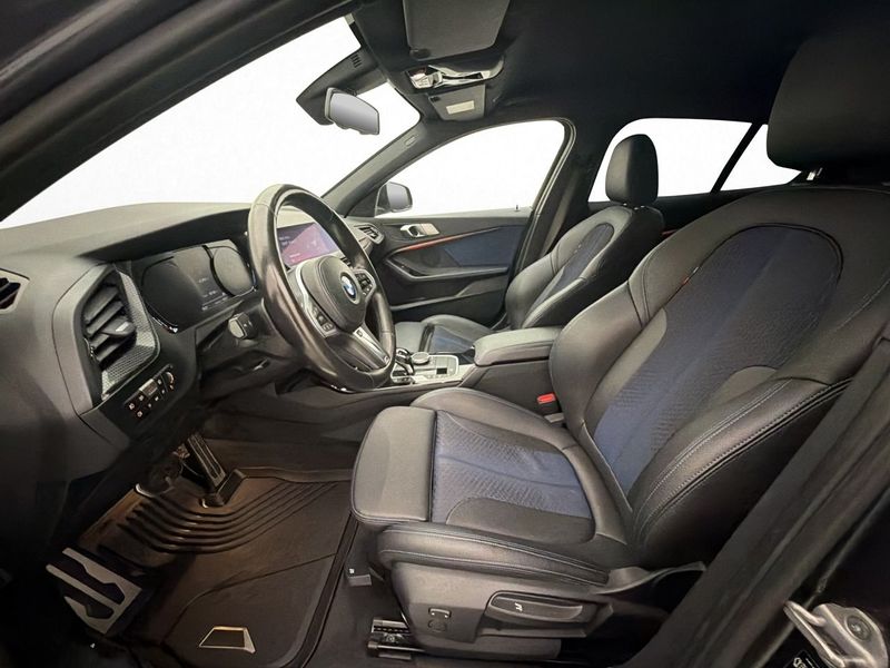 BMW 118 bild 11