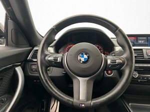 BMW 330 bild 13