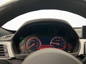BMW 330 bild 16
