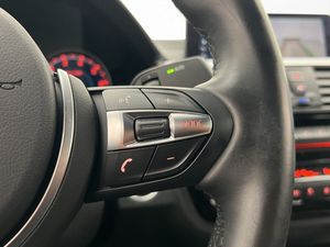 BMW 330 bild 18