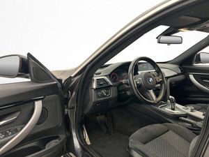 BMW 330 bild 10