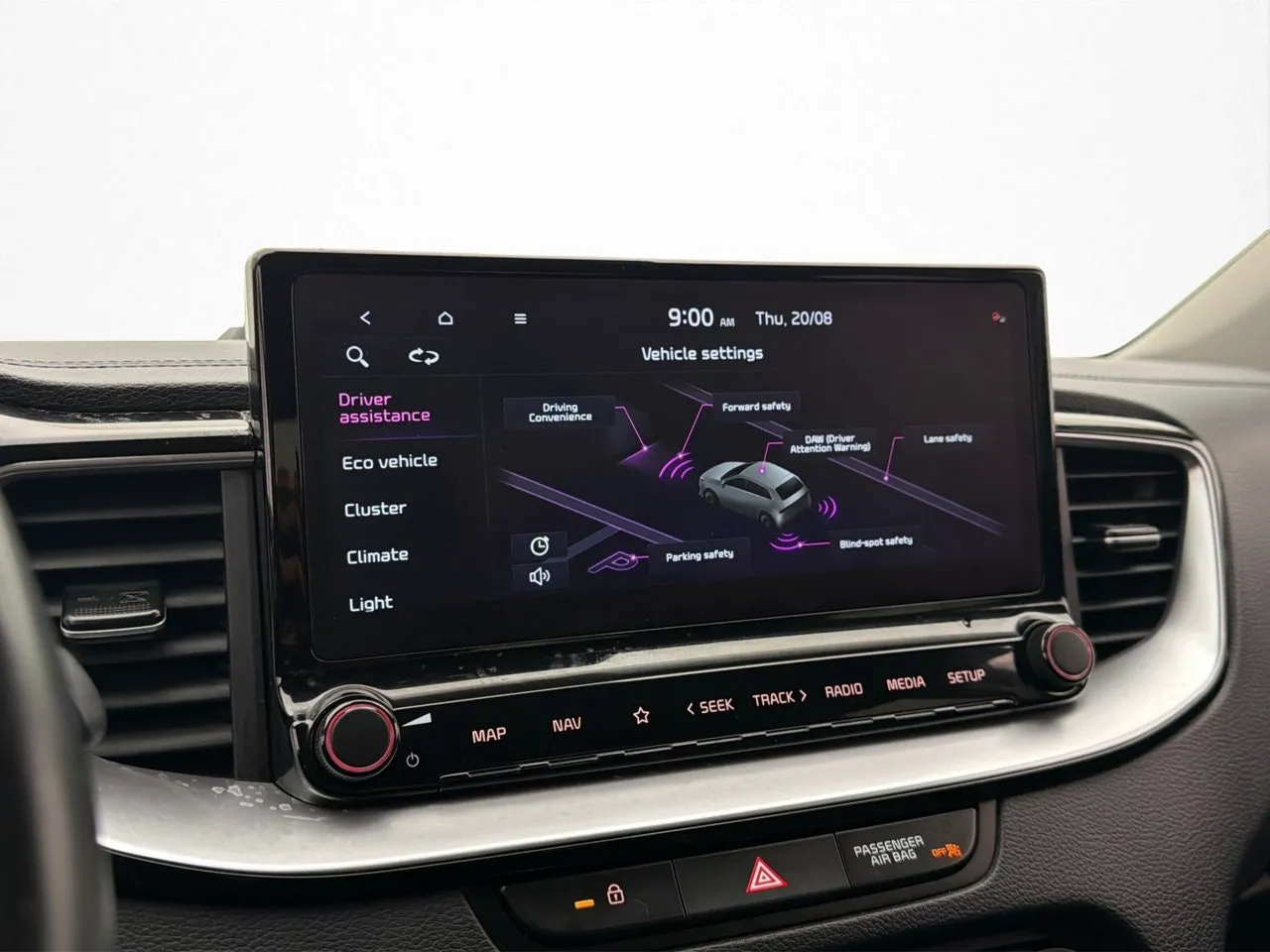 Vehicle image 21