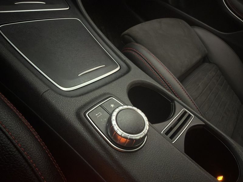 Mercedes CLA180 bild 24