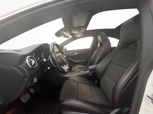 Mercedes CLA180 bild 11