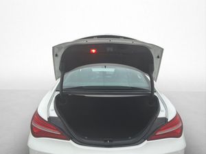 Mercedes CLA180 bild 28