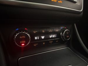 Mercedes CLA180 bild 23