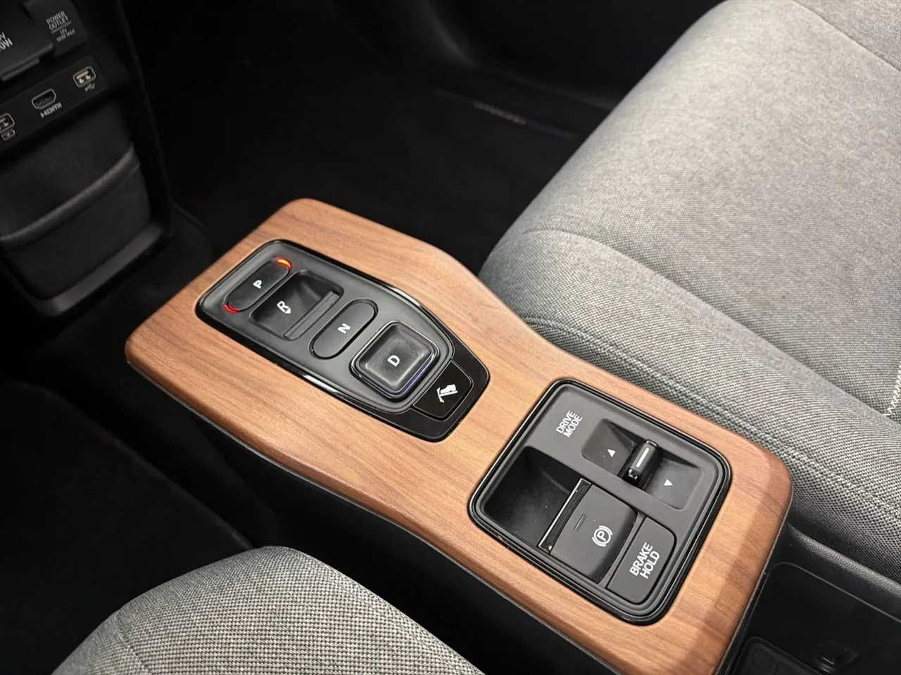Vehicle image 24