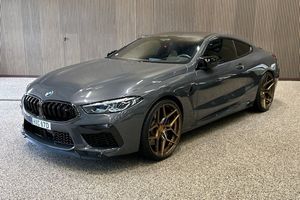 BMW M8 bild 2