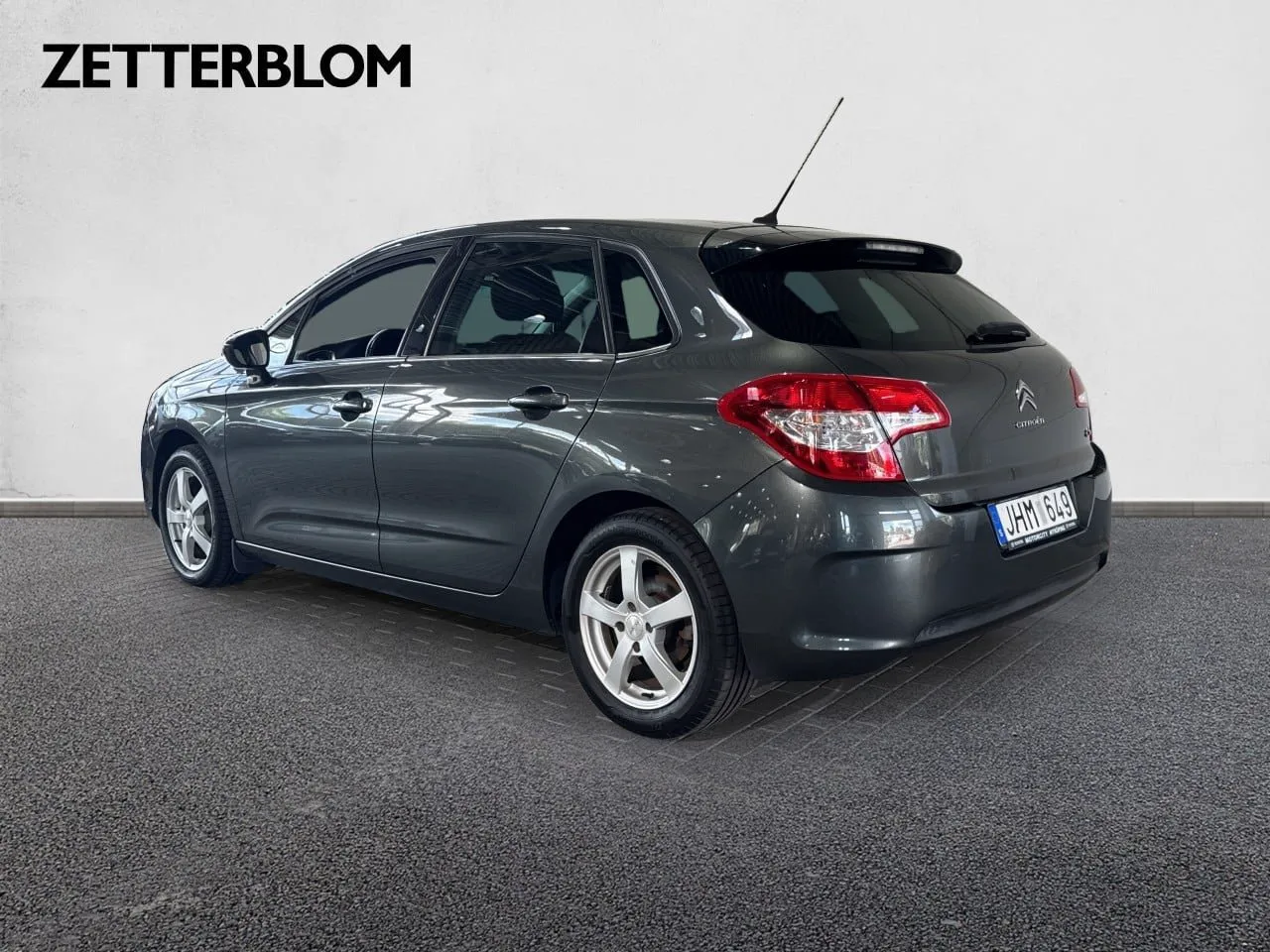 Vehicle image 2