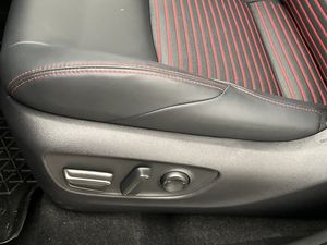 Toyota RAV4 bild 13