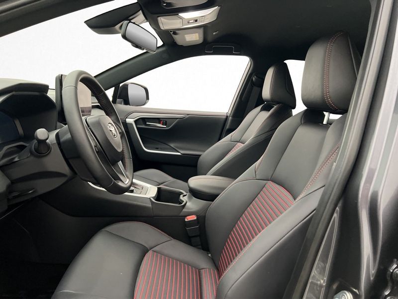 Toyota RAV4 bild 14