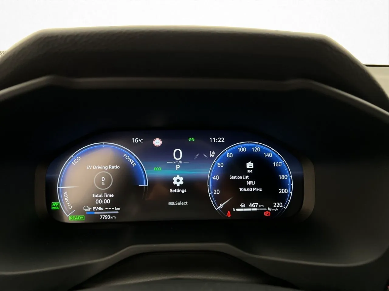 Vehicle image 16