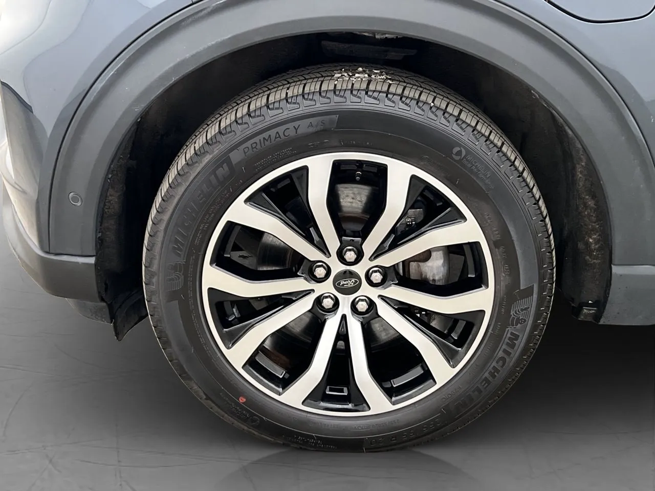 Vehicle image 31