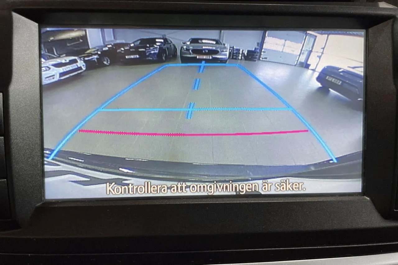 Vehicle image 21