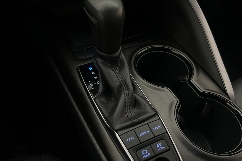 Toyota Camry bild 24