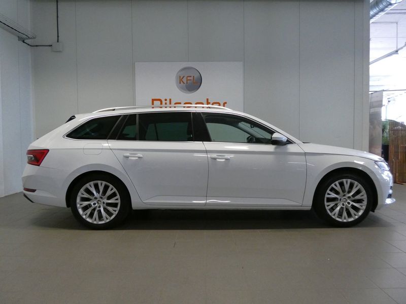 Skoda Superb bild 7