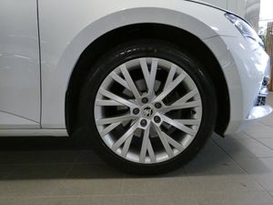 Skoda Superb bild 6