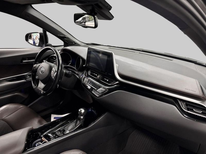 Toyota C-HR bild 10
