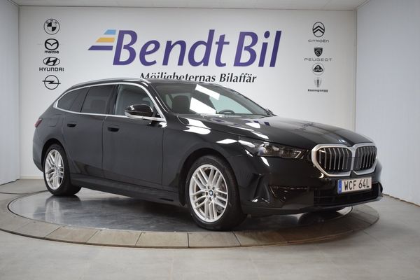 BMW 530 e xDrive Touring | Driving Assistant Plus | Dragkrok - 2026