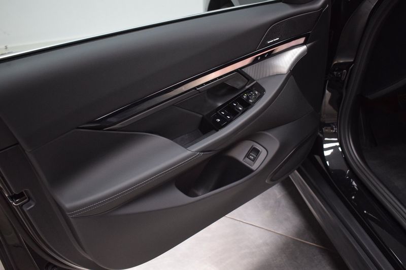 BMW 530 bild 12