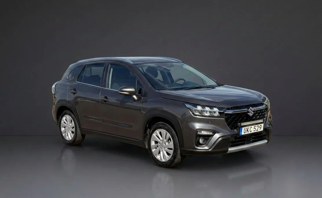 Vehicle image 2