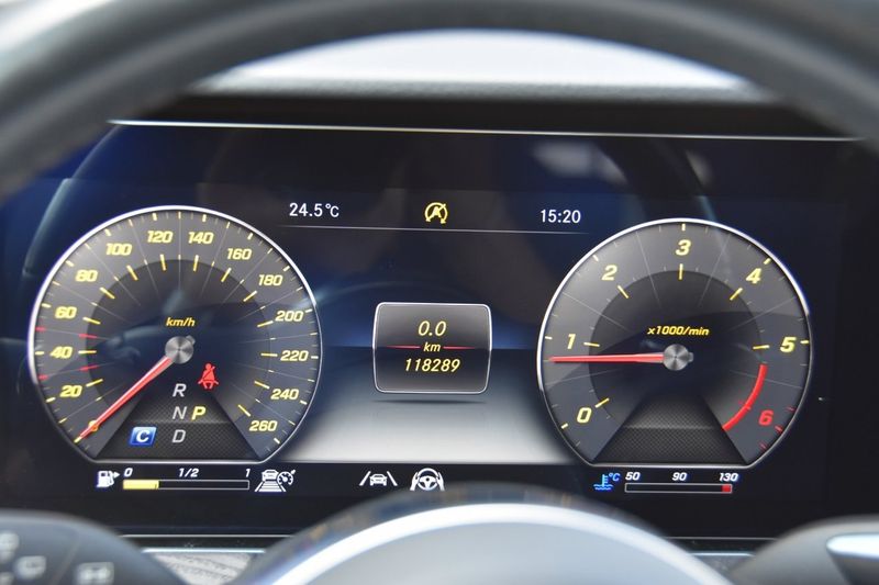 Mercedes E200 bild 14