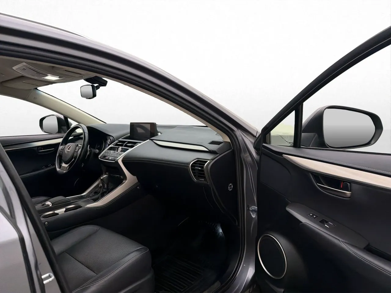 Vehicle image 23