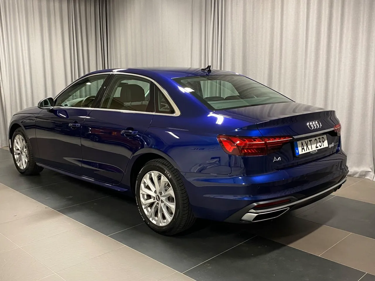 Vehicle image 2