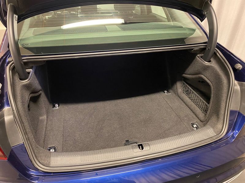 Audi A4 bild 4