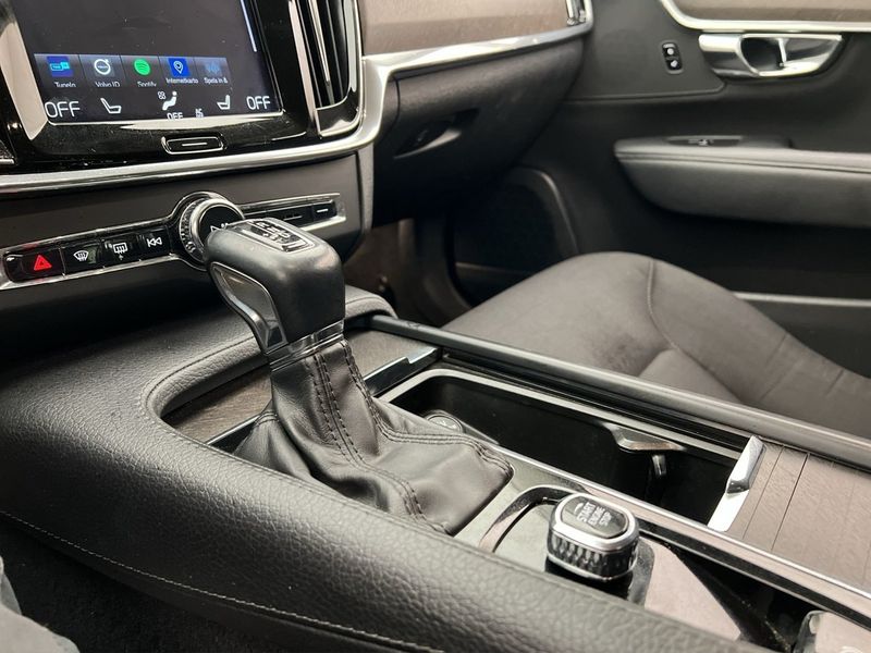 Volvo V90 bild 25