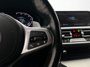 BMW 320 bild 19