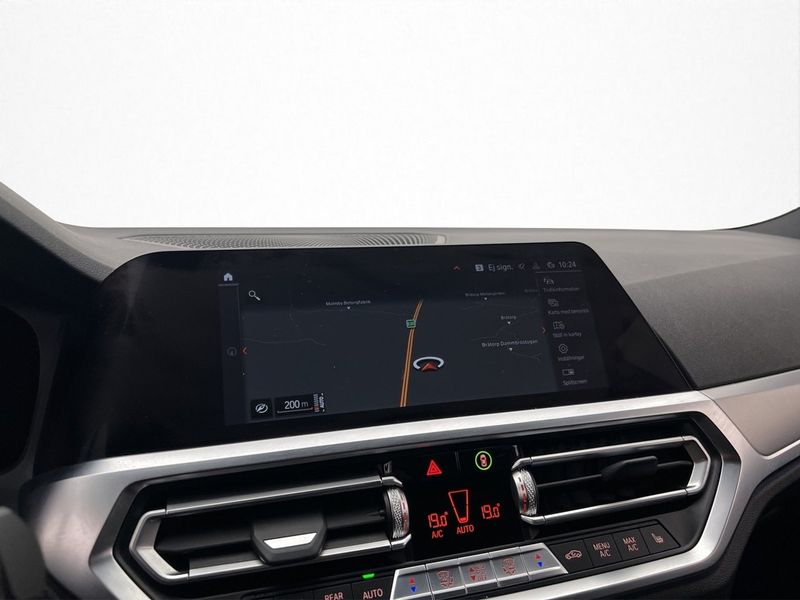 BMW 320 bild 14