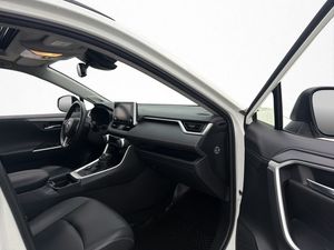 Toyota RAV4 bild 10
